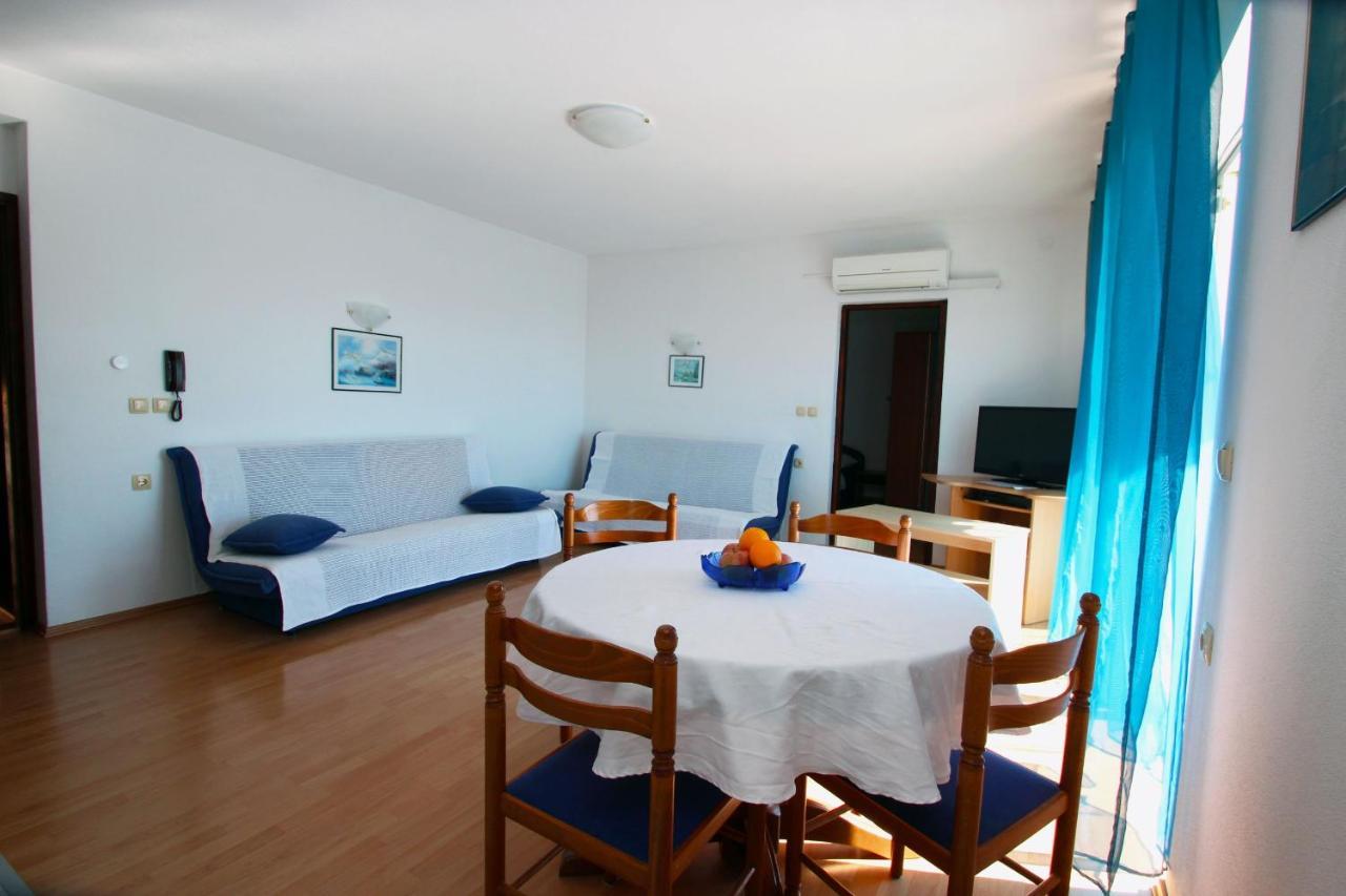 Apartments With A Parking Space Crikvenica - 5553 ภายนอก รูปภาพ